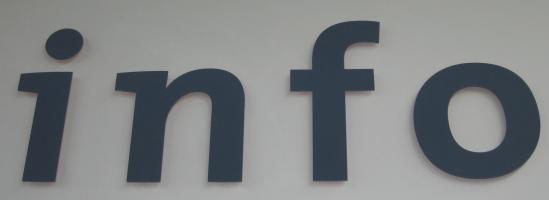 Informační stánek na Počernické ulici k revitalizaci Malešického parku