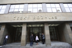 ČRo vybral za pololetí na poplatcích meziročně o 4 % více